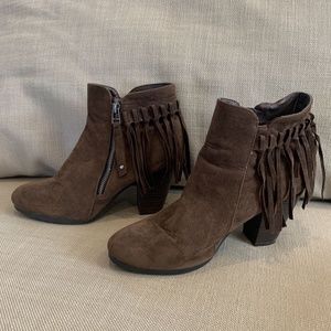 Breckelle's Gail Suede Fringed Ankle Boots